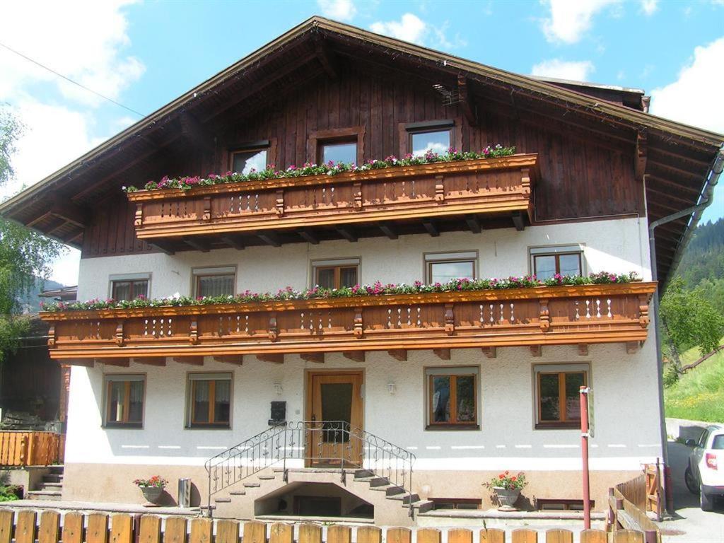 Apartamento Gastehaus Alpenruh Holzgau Exterior foto